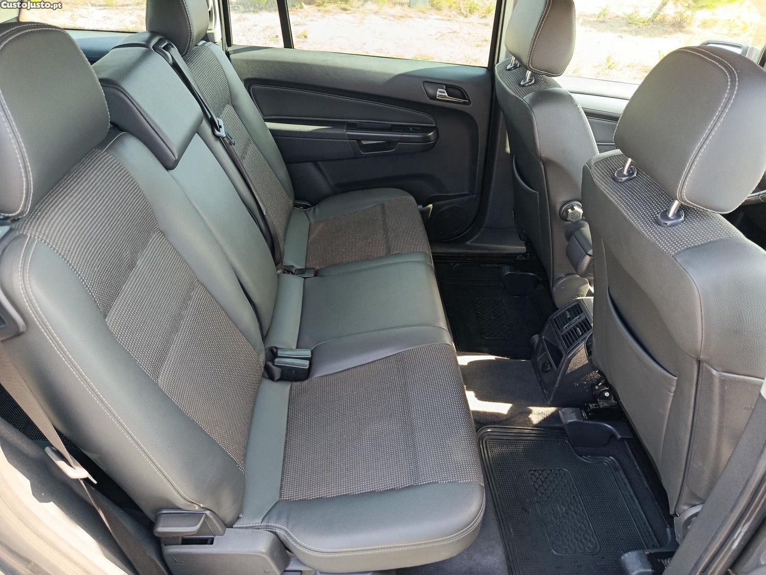 Opel Zafira 1.7 CDTI 125Cv - 10 — photo 5