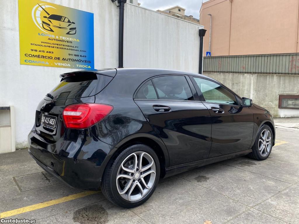 Mercedes-Benz A 220 CDi BlueEfficiency Aut. — fotografia 5