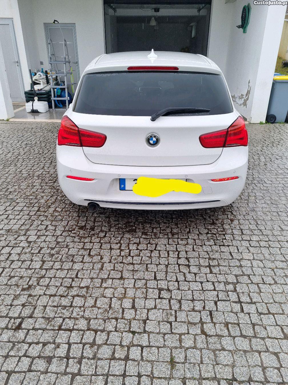 BMW 116 D EDynamics Line Sport — fotografia 6