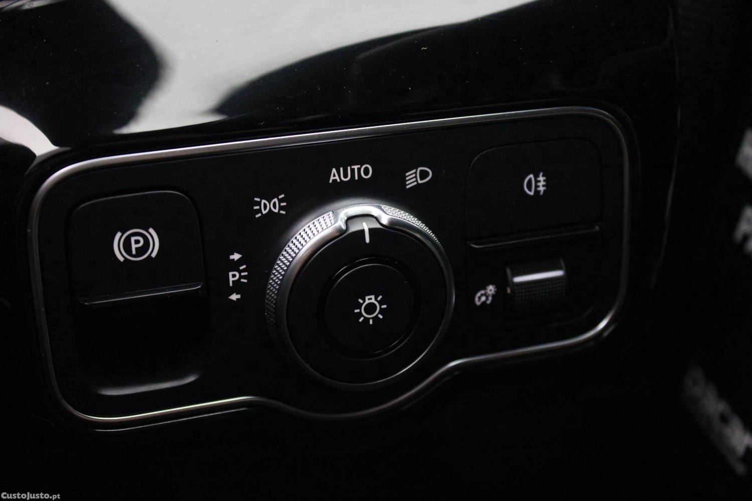 Mercedes-Benz CLA 180 D SHOOTING BRAKE STYLE AUTO — fotografia 35