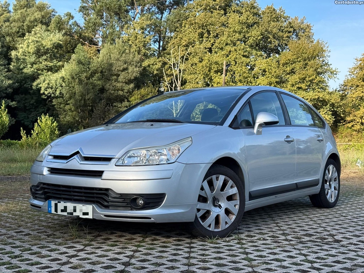 Citroën C4 1.4 — photo 3