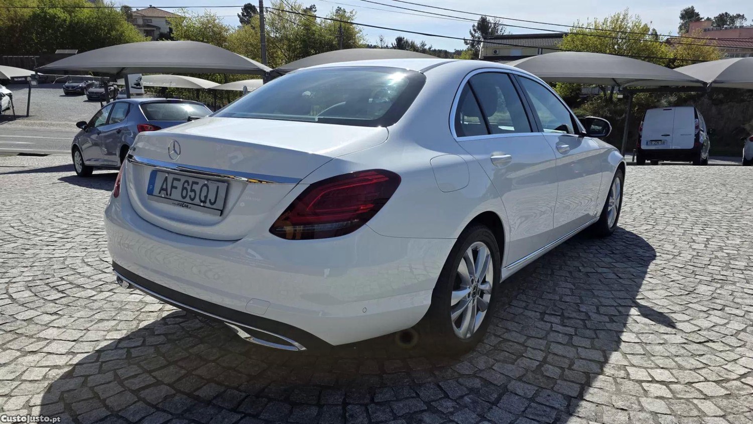 Mercedes-Benz C 300 D 9g-tronic avantgarde — fotografia 14