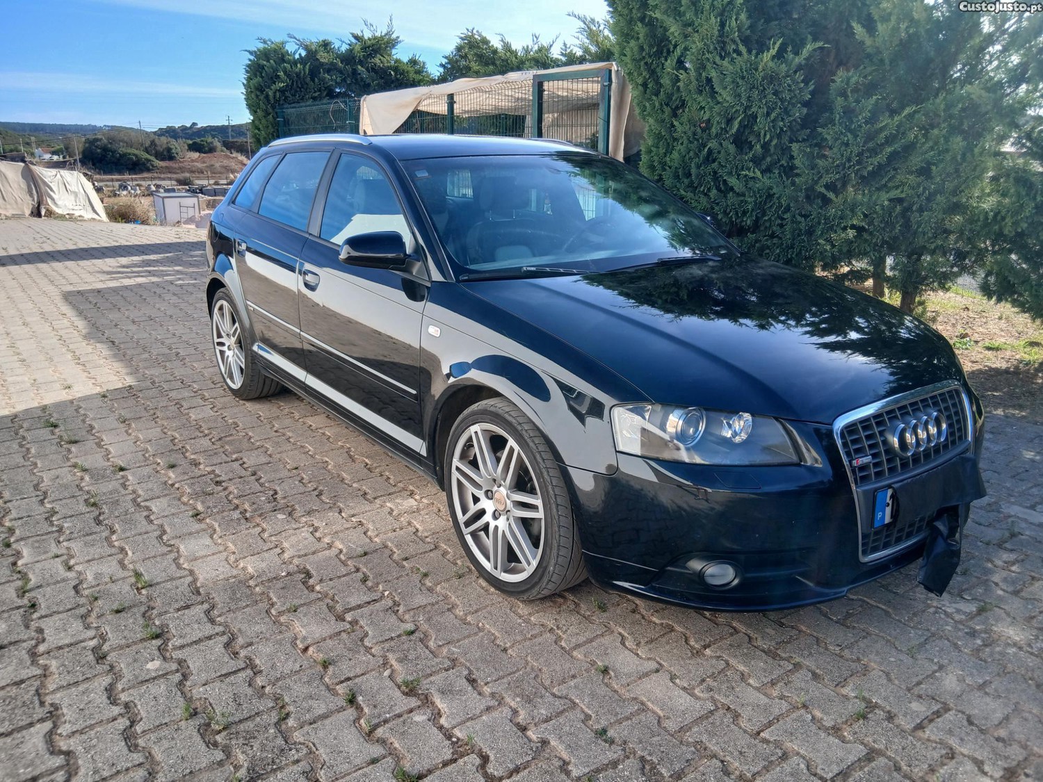 Audi A3 Sportback S-line DSG — photo 2