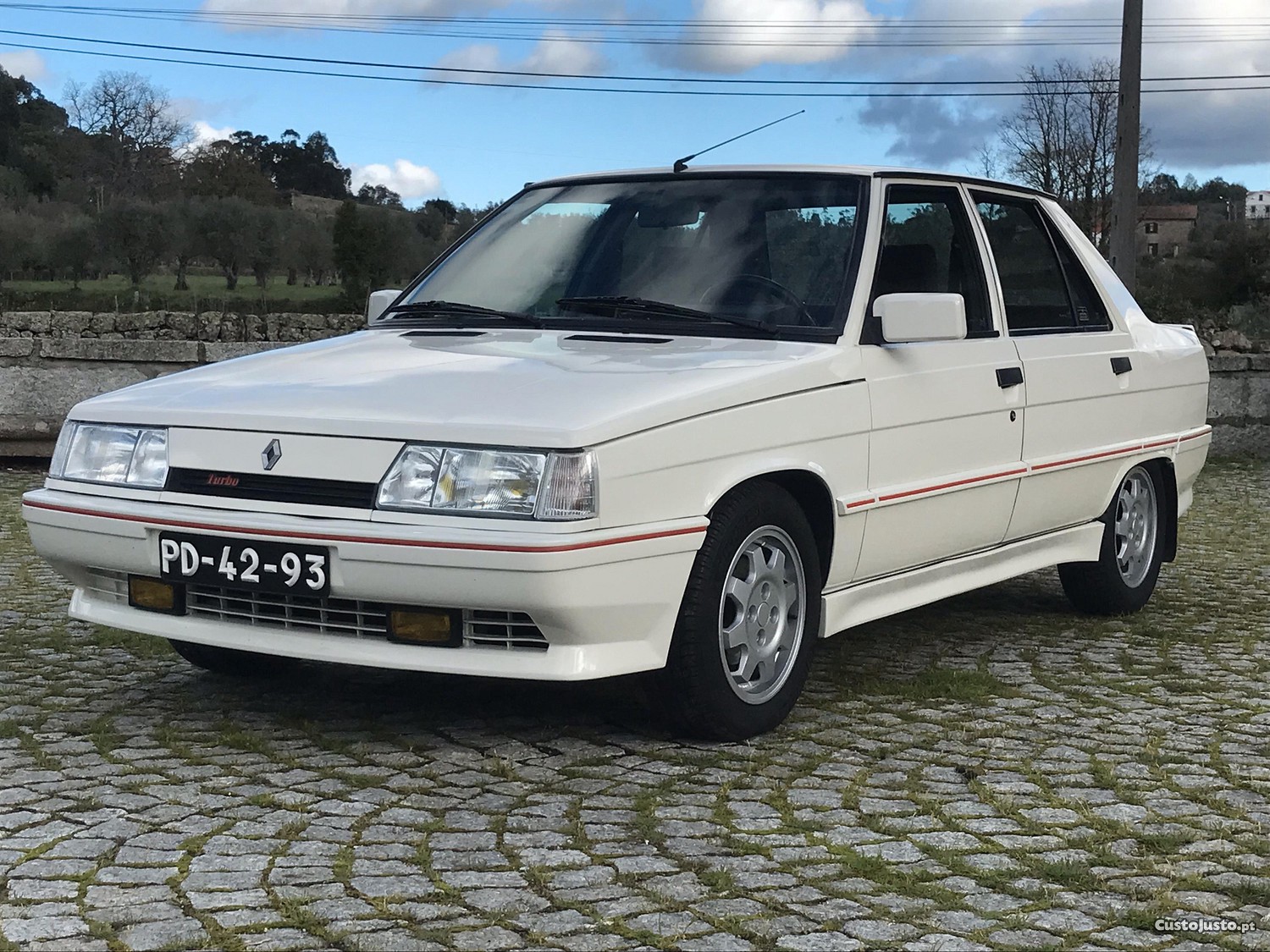 Renault 9 Turbo — fotografia 2