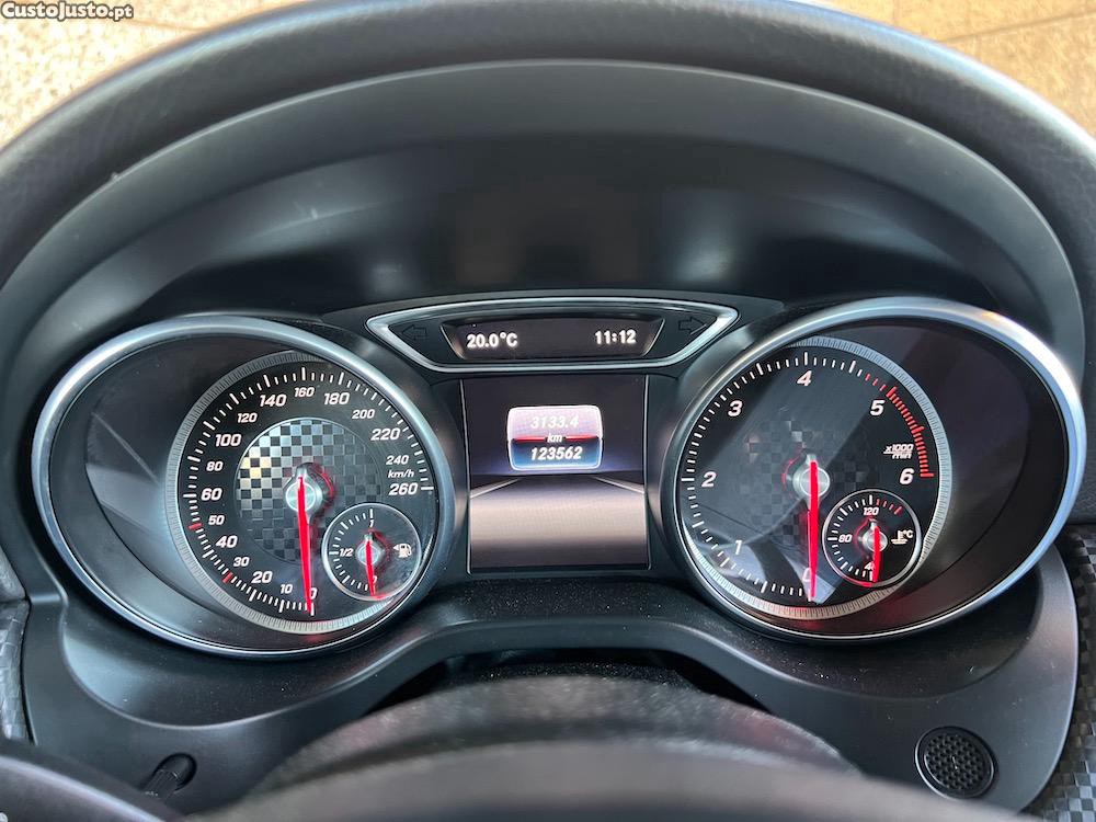 Mercedes-Benz A 180 d Urban GPS Camara — fotografia 8