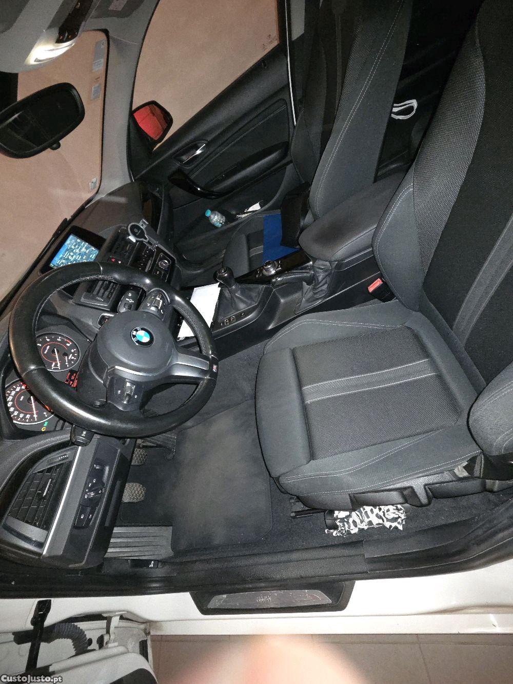 BMW 116 D EDynamics Line Sport — fotografia 2