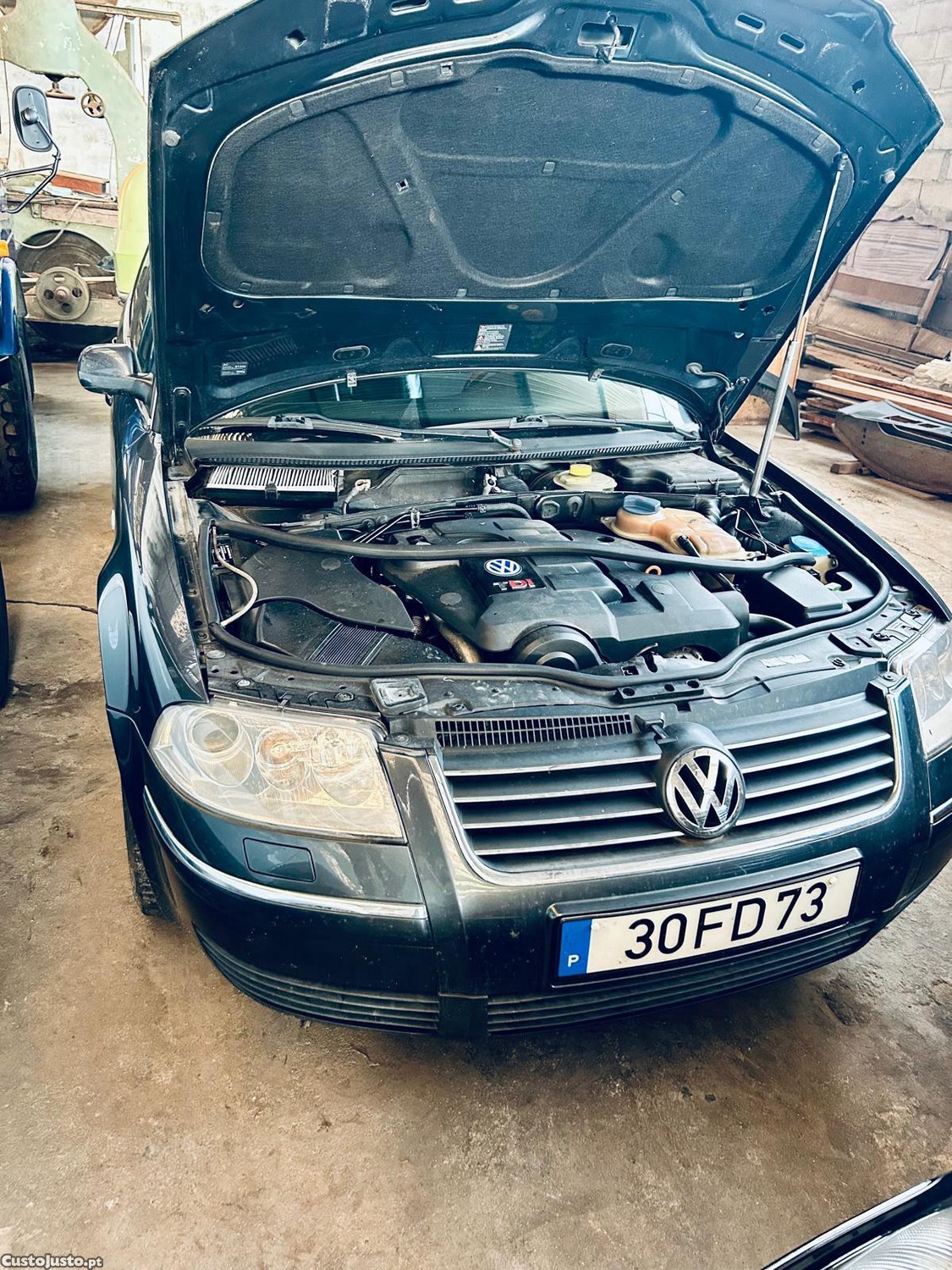   Volkswagen Passat - 01 foto 2