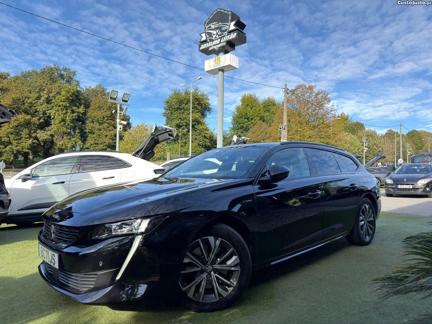 Peugeot 508 1.6 Hybrid Allure e-EAT8 - 23 — photo 4