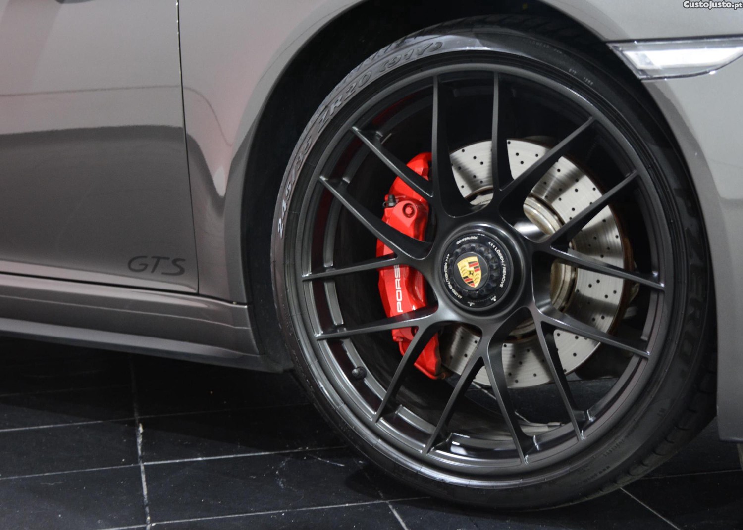 Porsche 911 Targa 4 Gts — fotografia 5