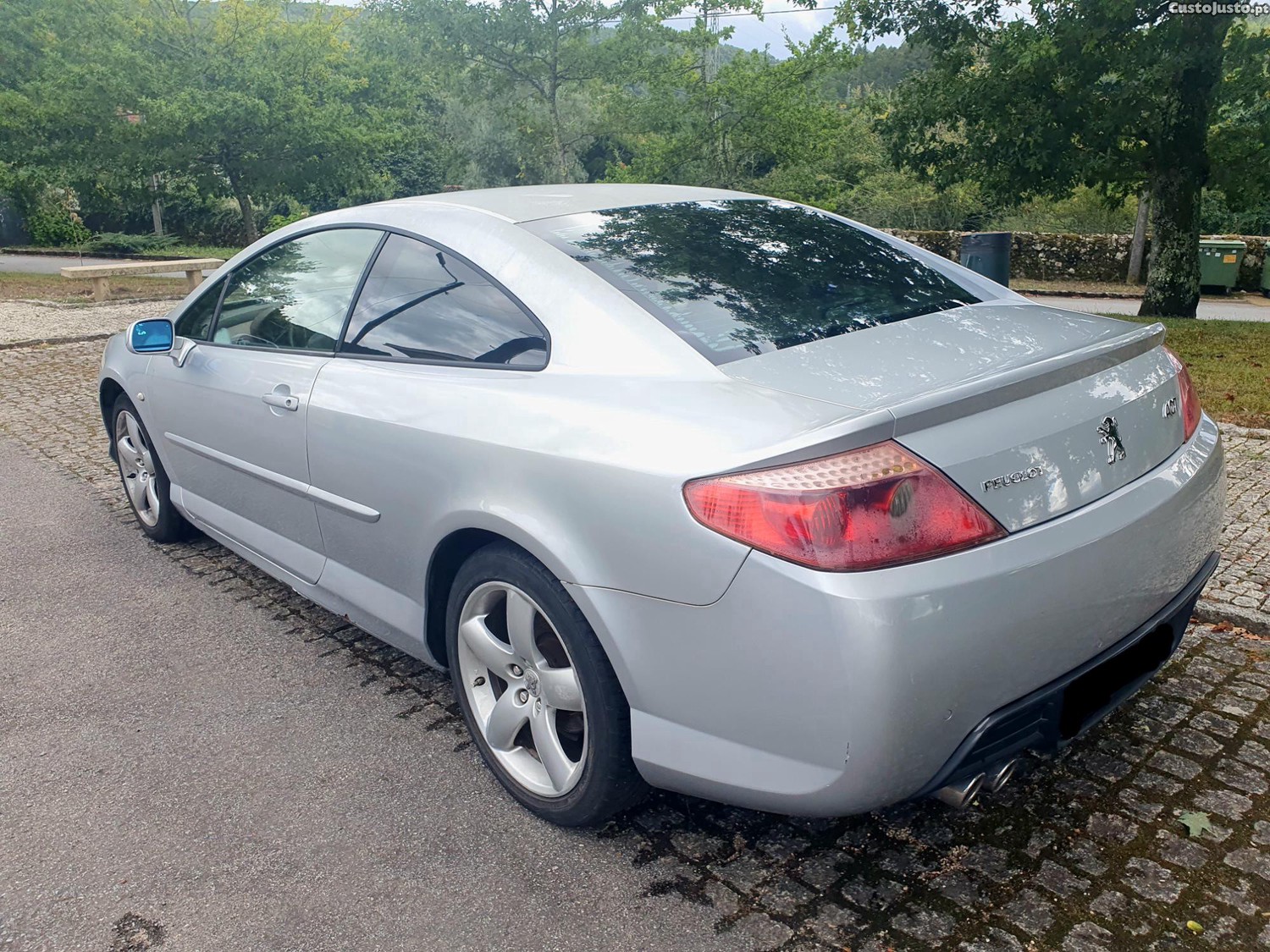 Peugeot 407 Coupé 2.7 HDI V6 Biturbo - 204 cv — photo 4