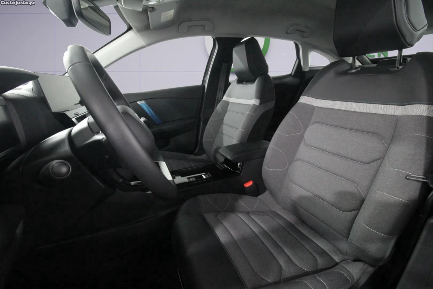 Citroën e-C4 50 kWh Feel Pack — fotografia 8