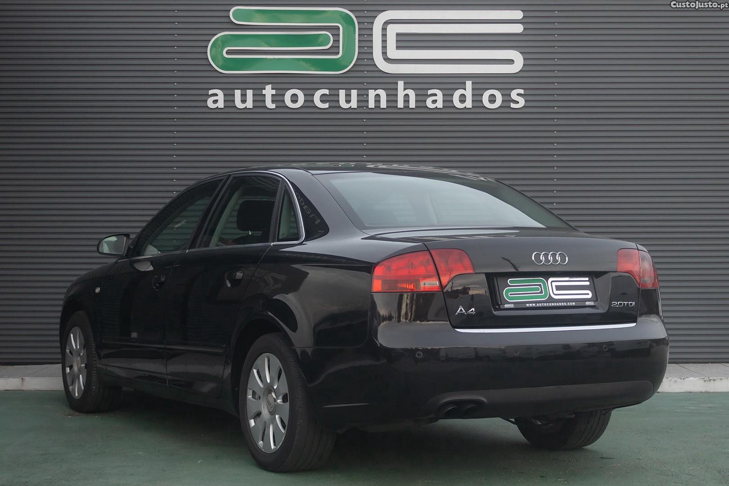 Audi A4 2.0 TDi Sport - 05 foto 4