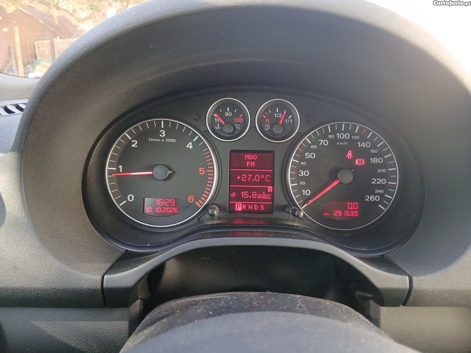 Audi A3 Sportback S-line DSG — photo 4