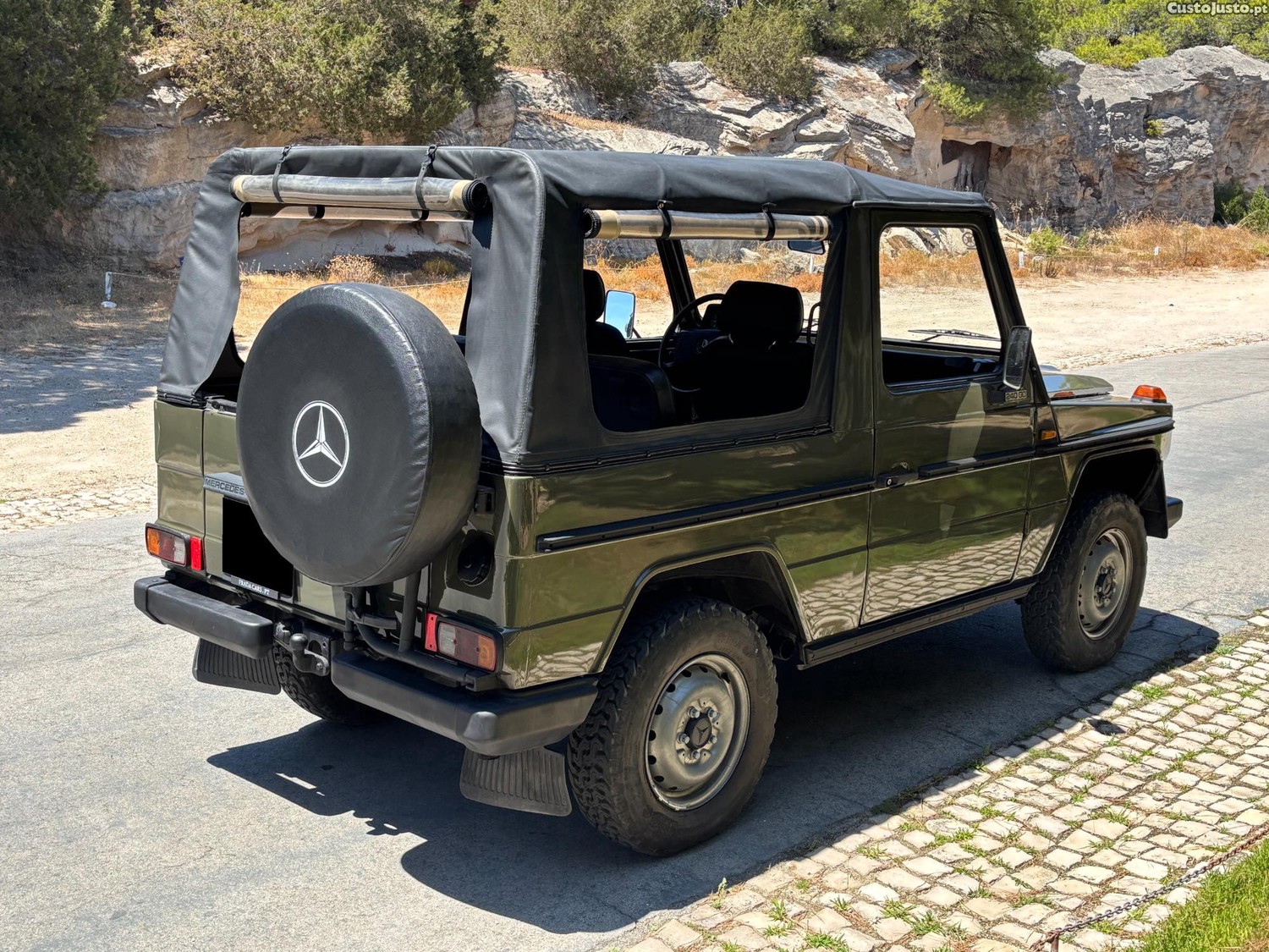 Mercedes-Benz G 240 GD Cabrio W460 — fotografia 4