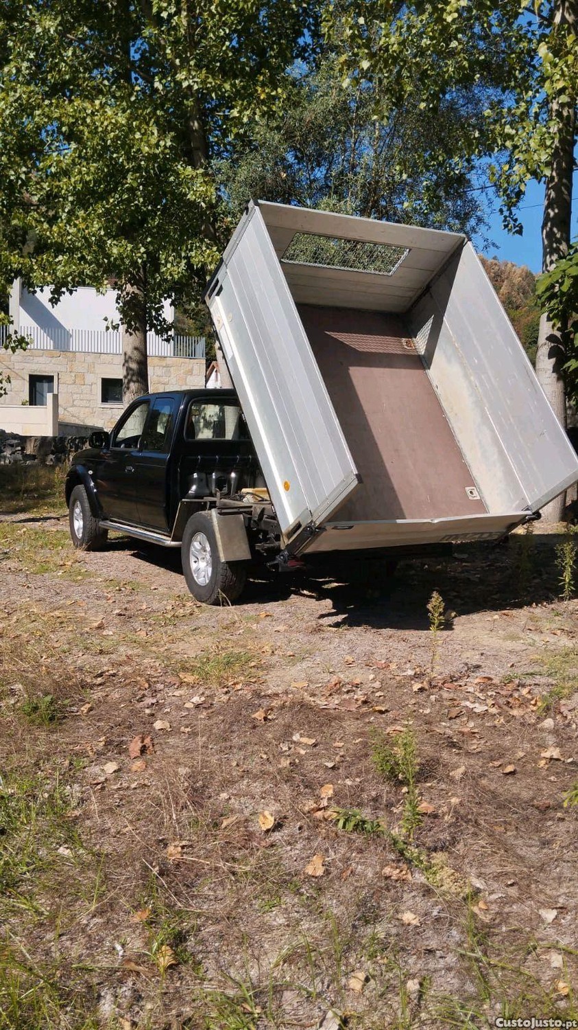 Mazda B2500 Série B - 06 — photo 4