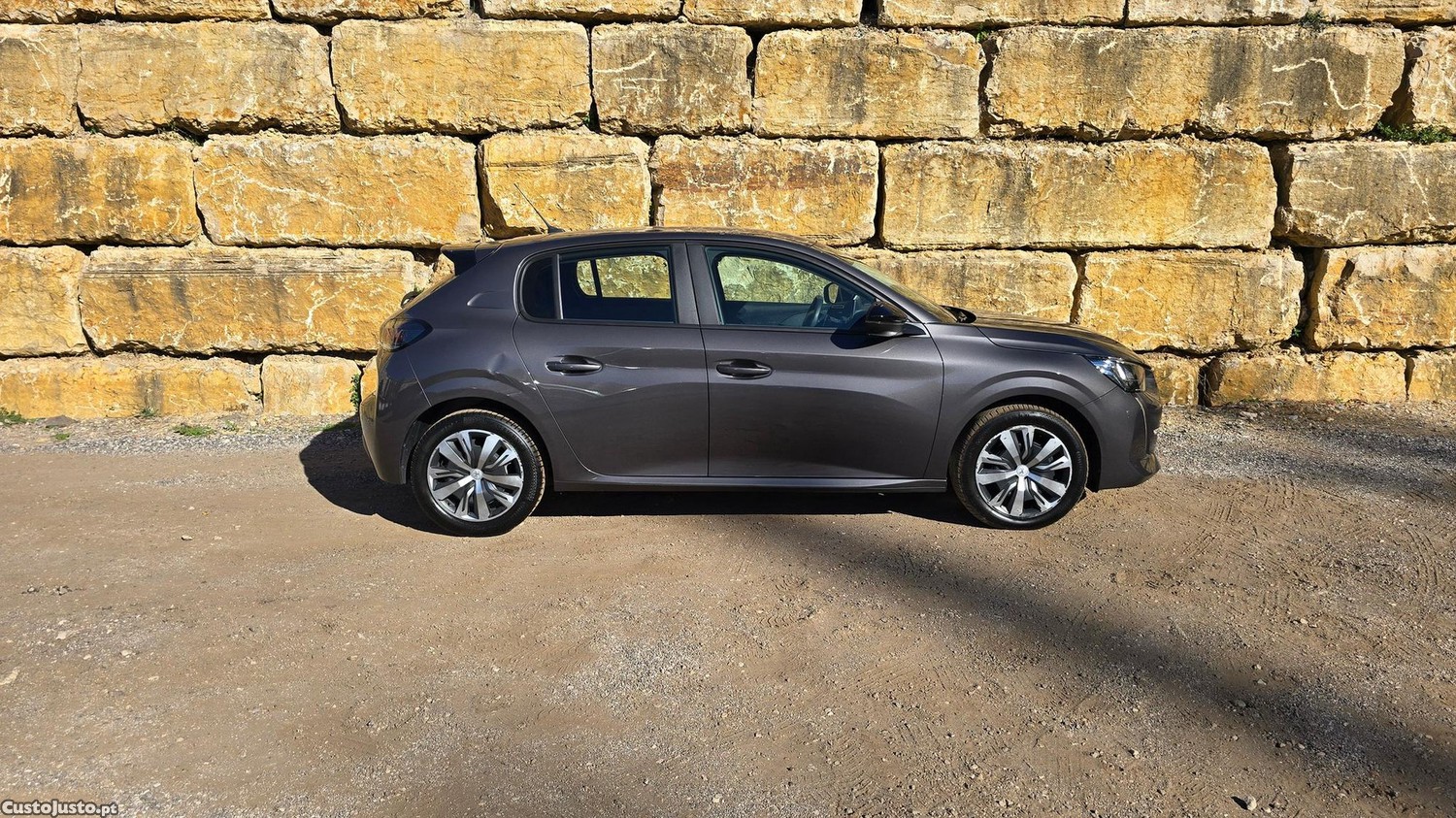 Peugeot 208 1.2 PureTech Active - 23 — photo 4