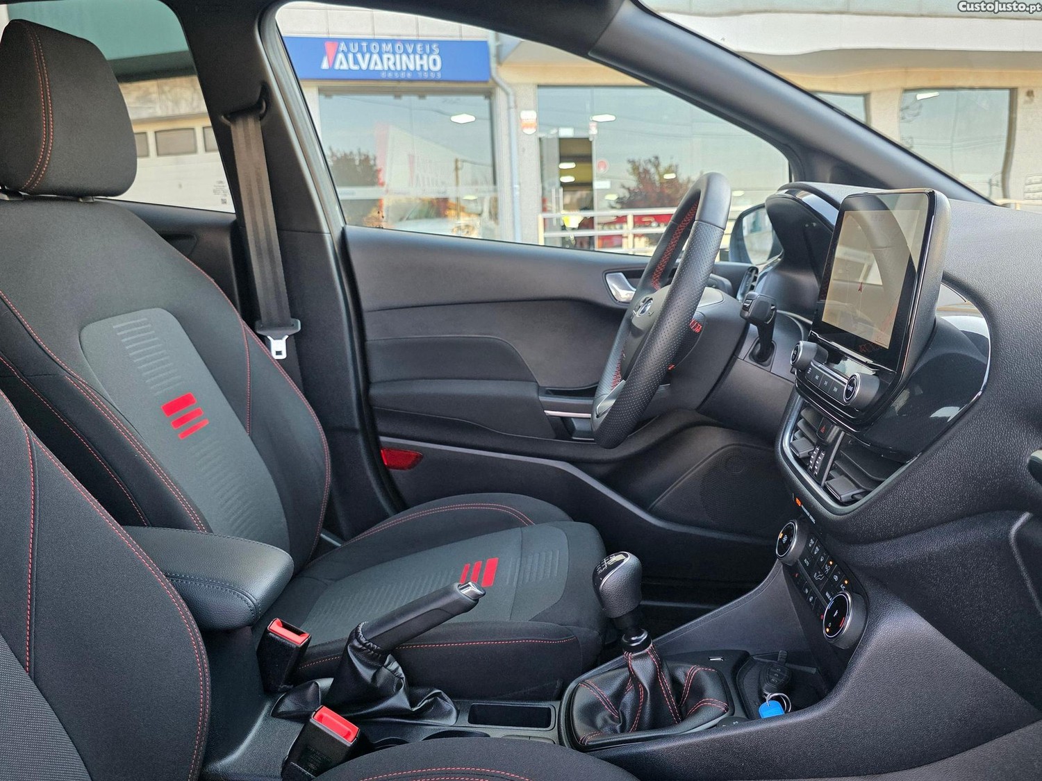 Ford Fiesta 1.0 EcoBoost MHEV ST-Line X — fotografia 8