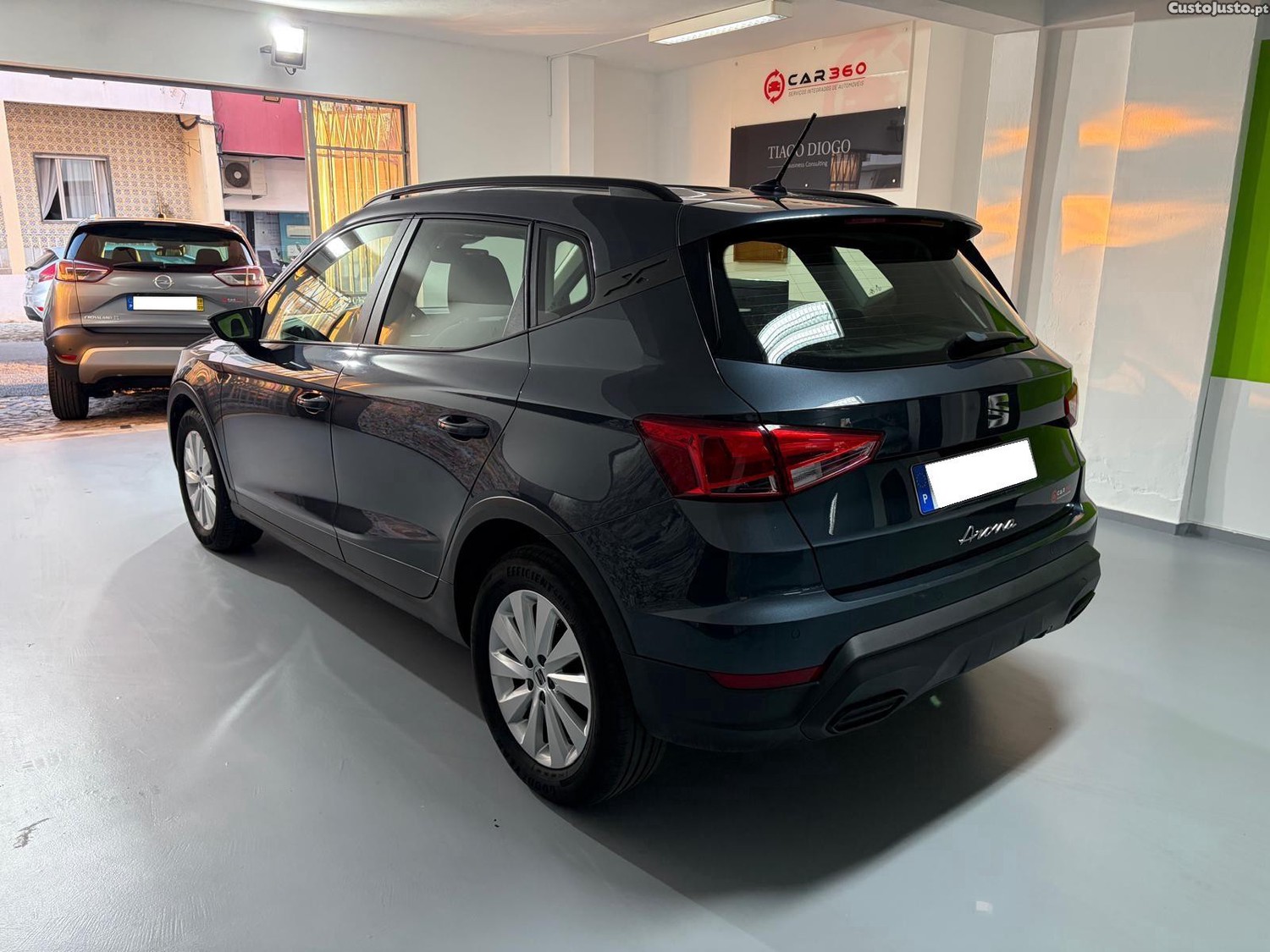Seat Arona 1.0 TSI Style - 23 — photo 4