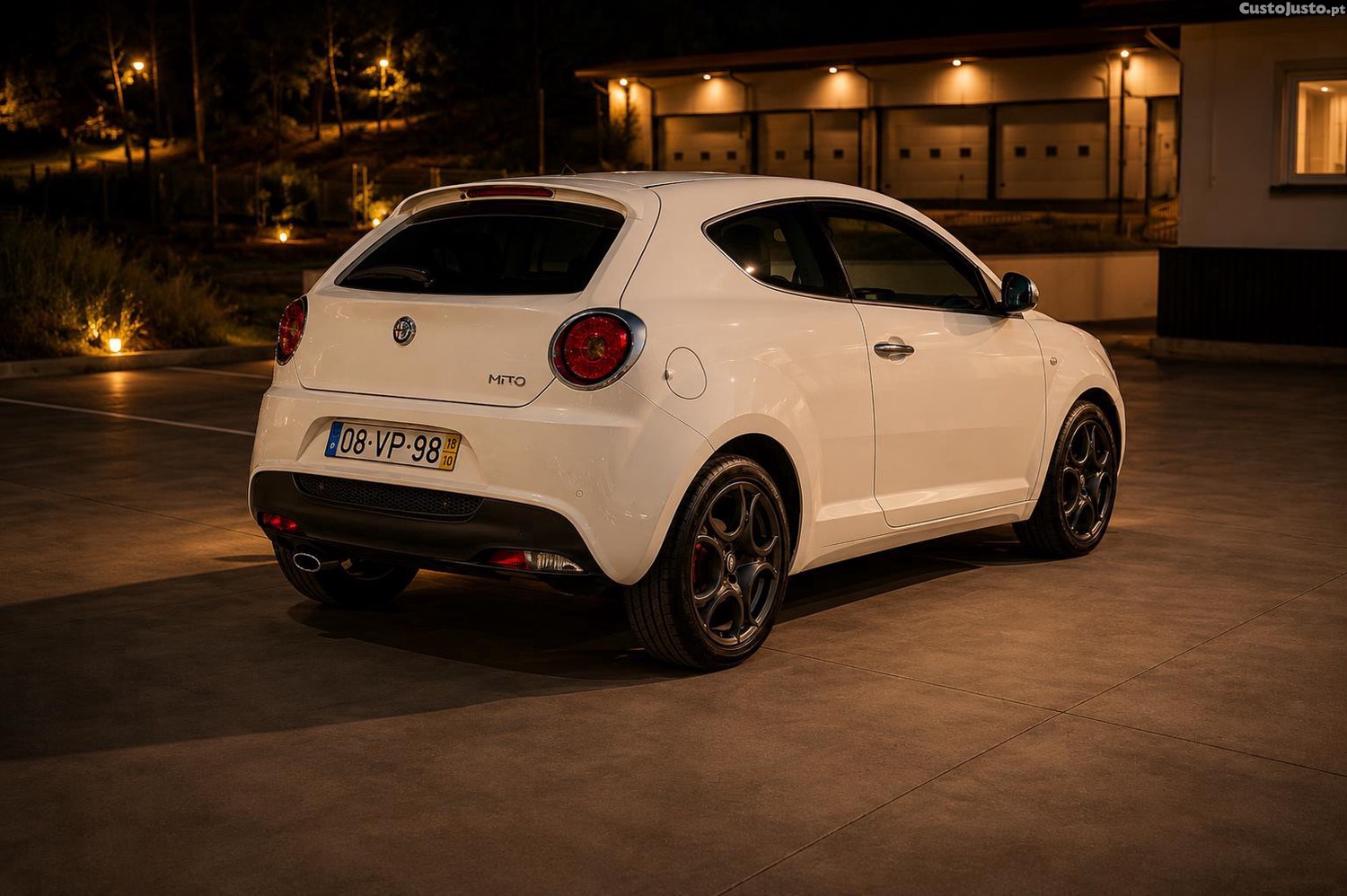 Alfa Romeo Mito 1.3 jTDm Distinctive Nacional - 18 foto 3