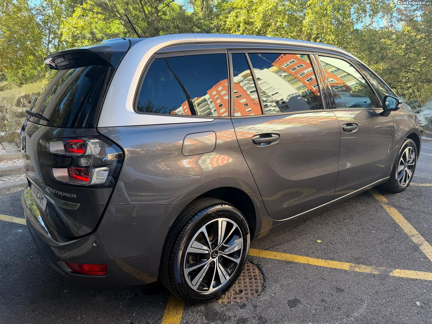 Citroën C4 Spacetourer 1.5 BlueHDi Shine EAT8 - 19 — photo 5