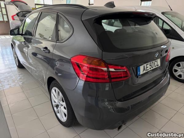 BMW 225 XE active tourer AUTO — fotografia 17