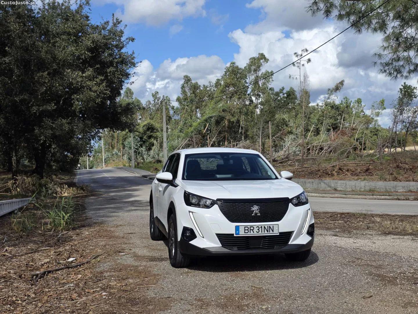 Peugeot 2008 1.2 puretech active — fotografia 11