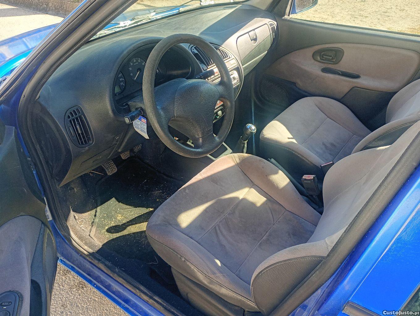 Citroën Saxo 5 portas — photo 5