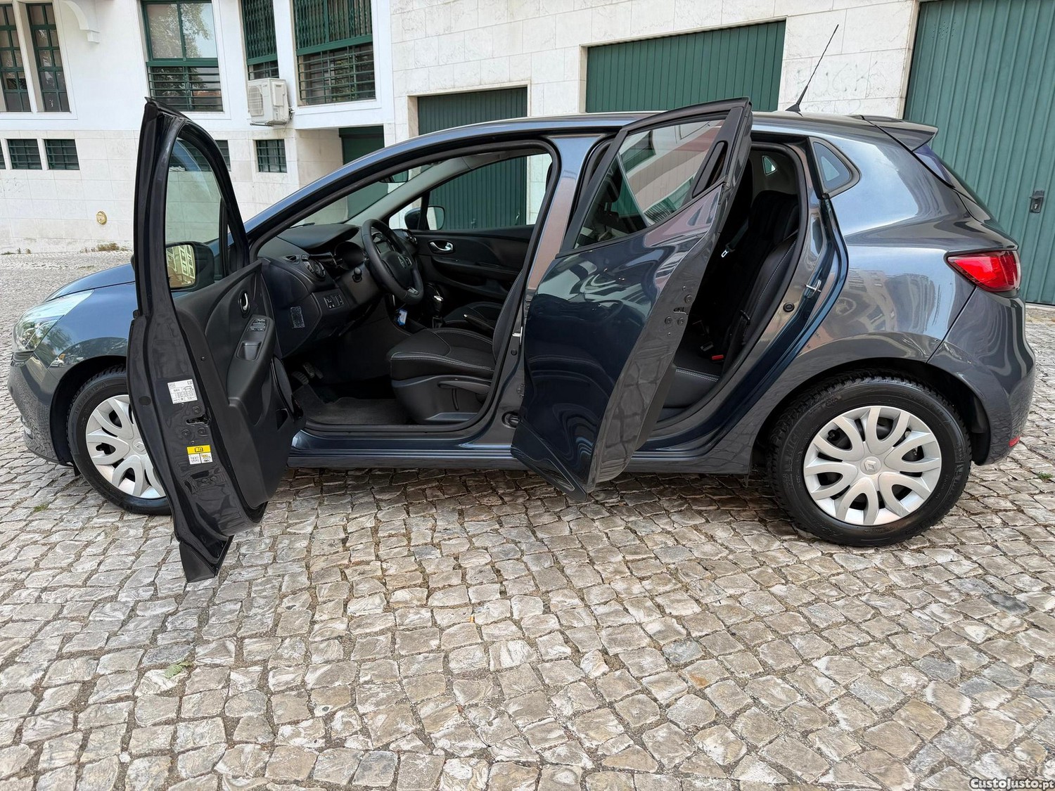 Renault Clio 1.5 dCi Confort 82g — fotografia 18