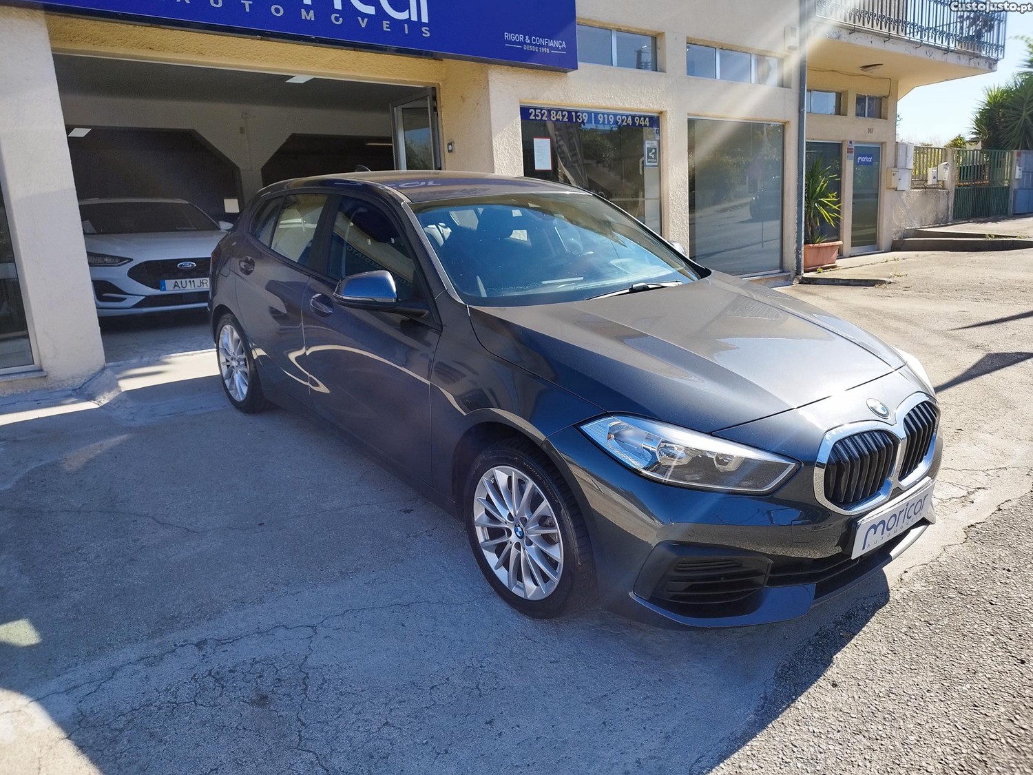 BMW 116 D CORPORATE AUTO — fotografia 11