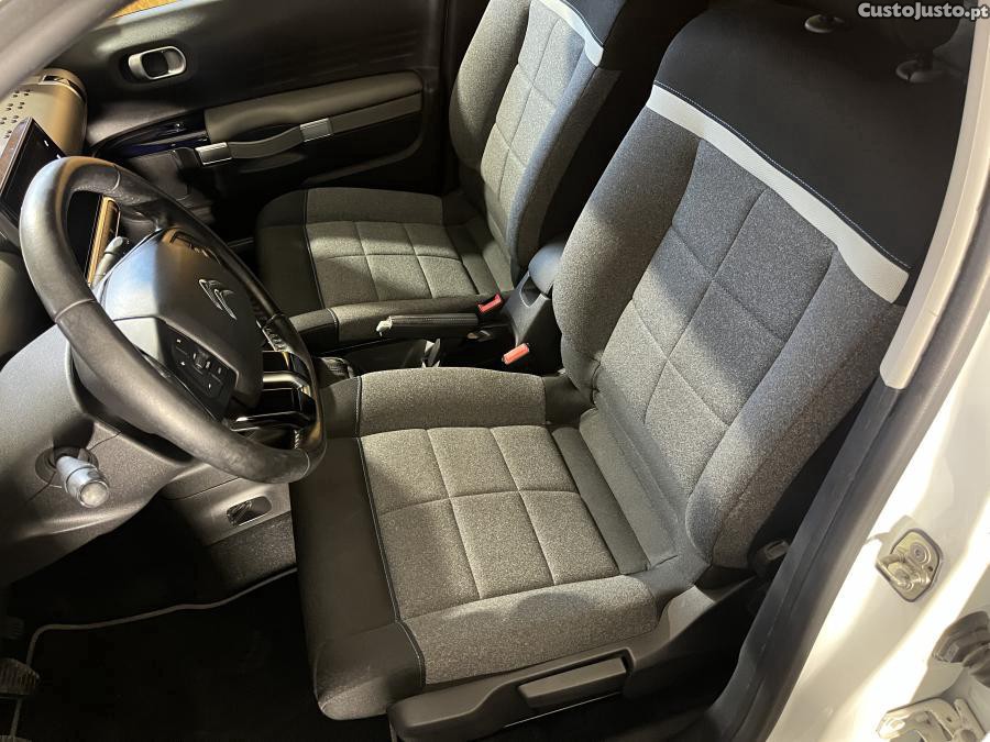 Citroën C4 Cactus 1.2 PureTech — fotografia 12