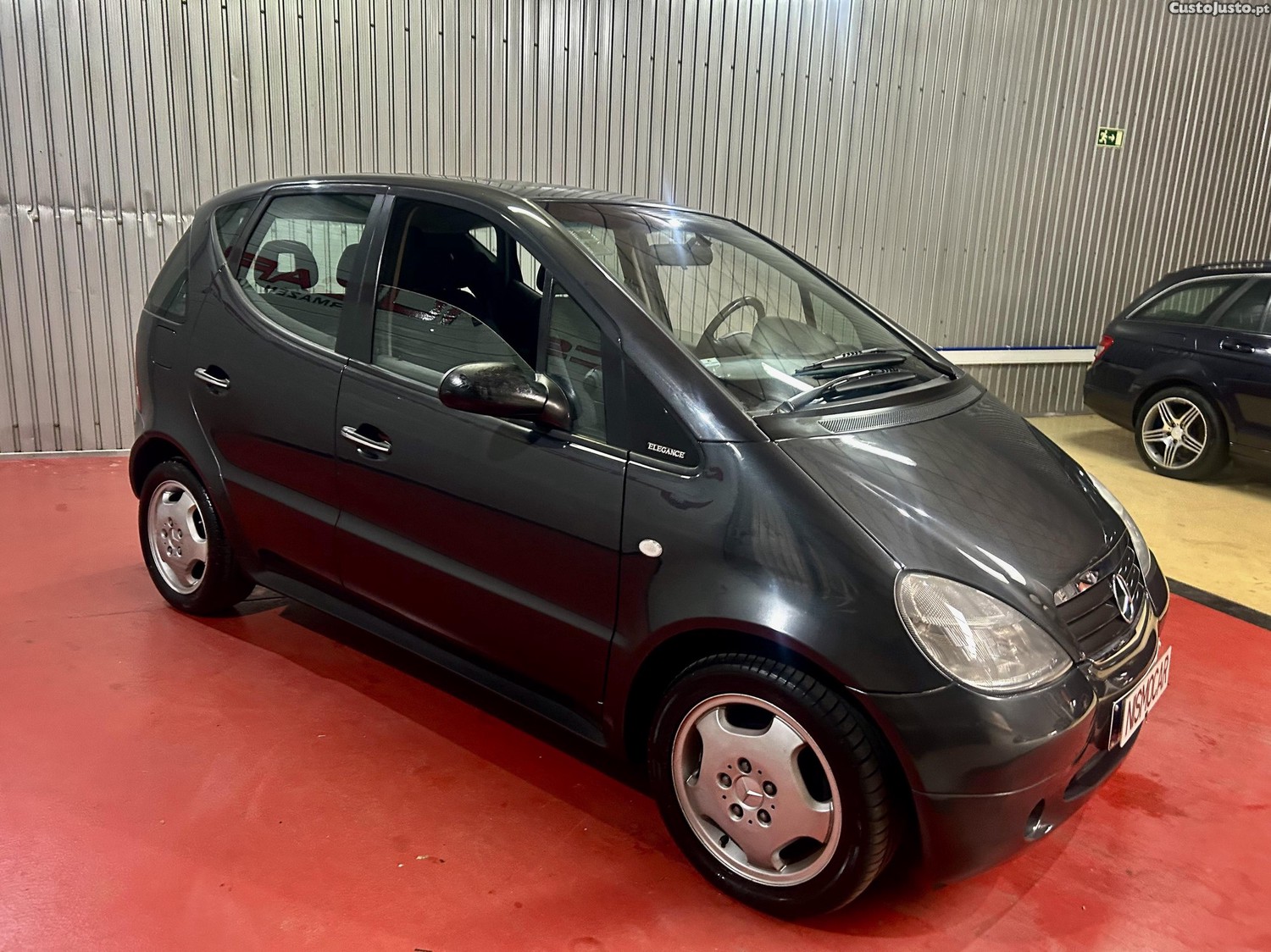 Mercedes-Benz A 140 1 dono só 130.000 kms nacional 65 mês  - 98 — photo 3