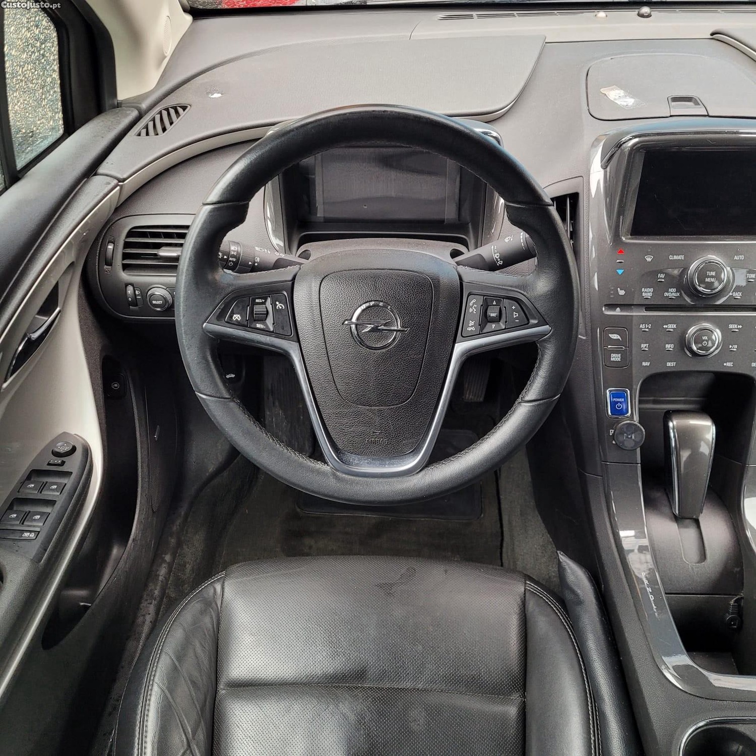 Opel Ampera 1.4 Ecotec Executive — fotografia 15