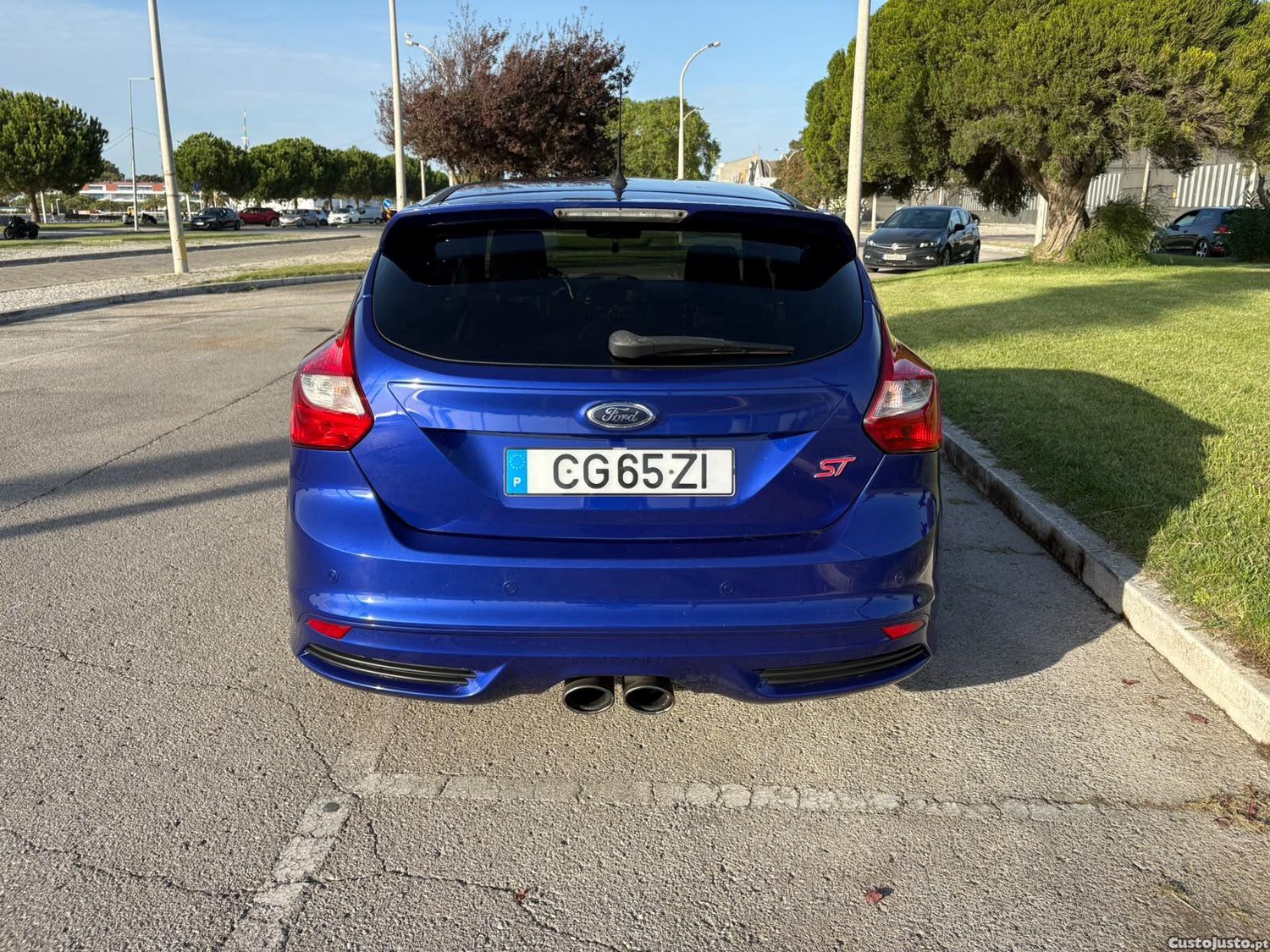 Ford Focus ST 2.0 - 14 — photo 3