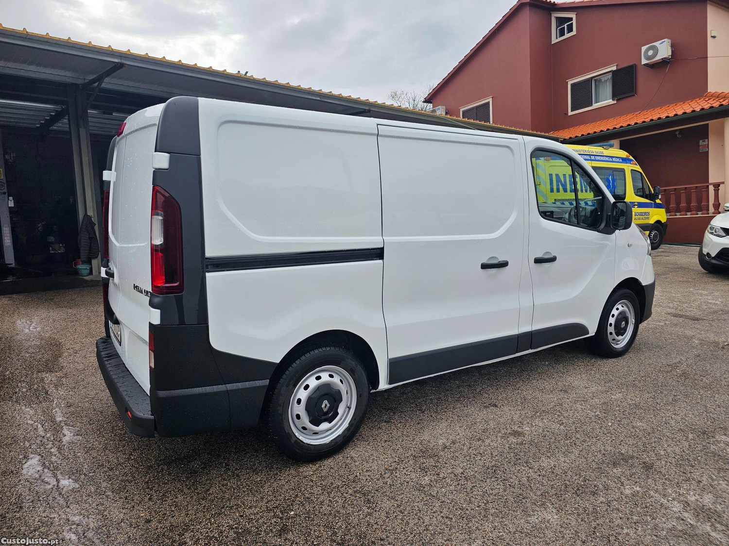 Renault Trafic 1.6 DCI 140 CV — fotografia 5