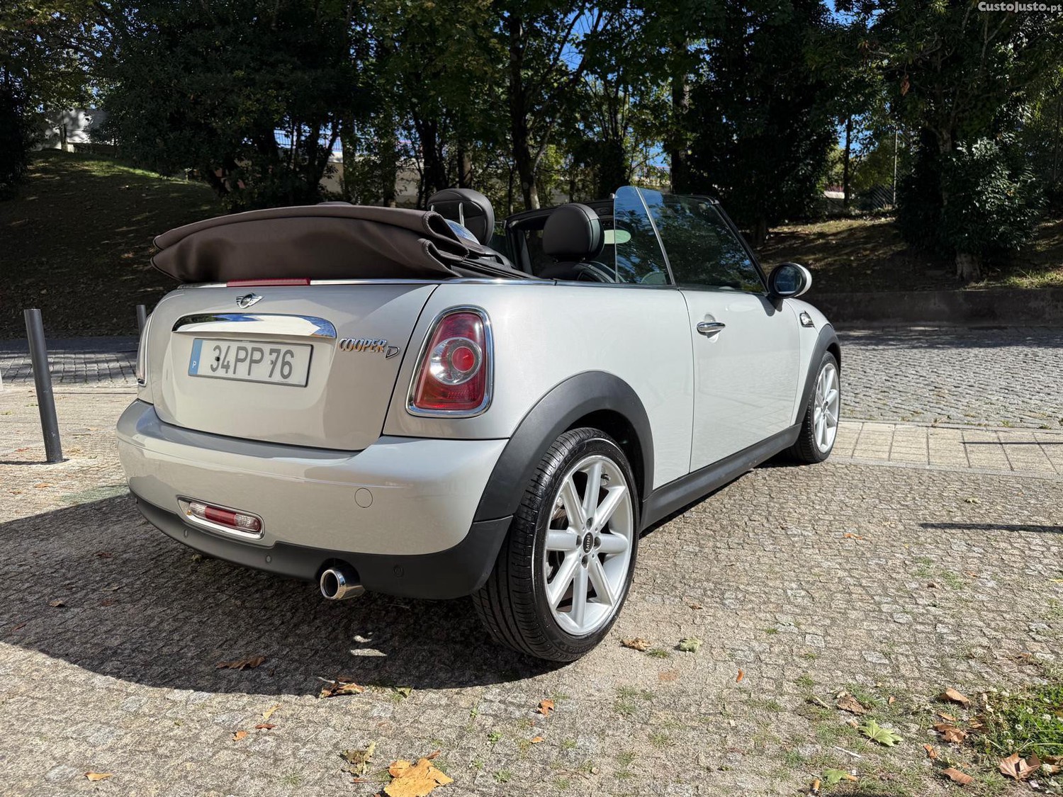 MINI Cooper D Cabrio - 15 — photo 5