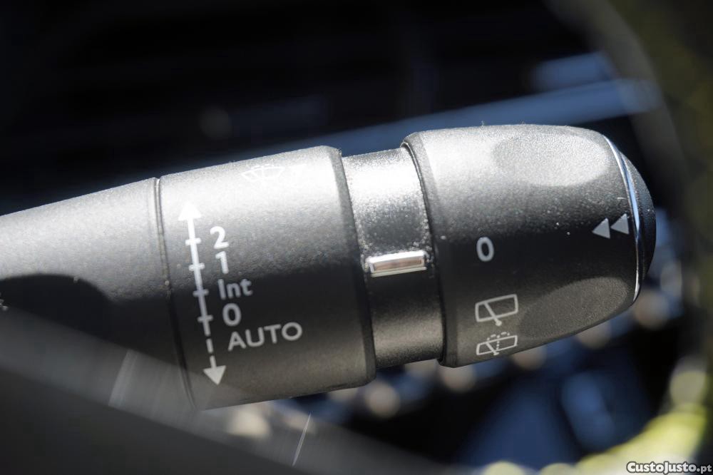 Peugeot 2008 1.2 PureTech GT Line — fotografia 8