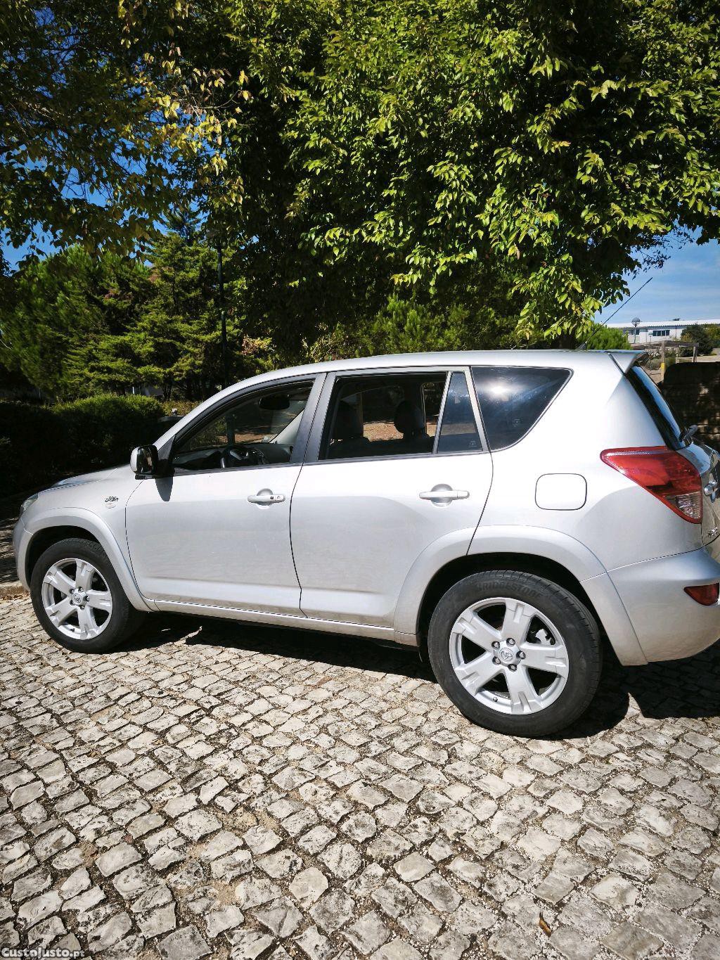 Toyota RAV4 177cv navi - 06 — photo 2