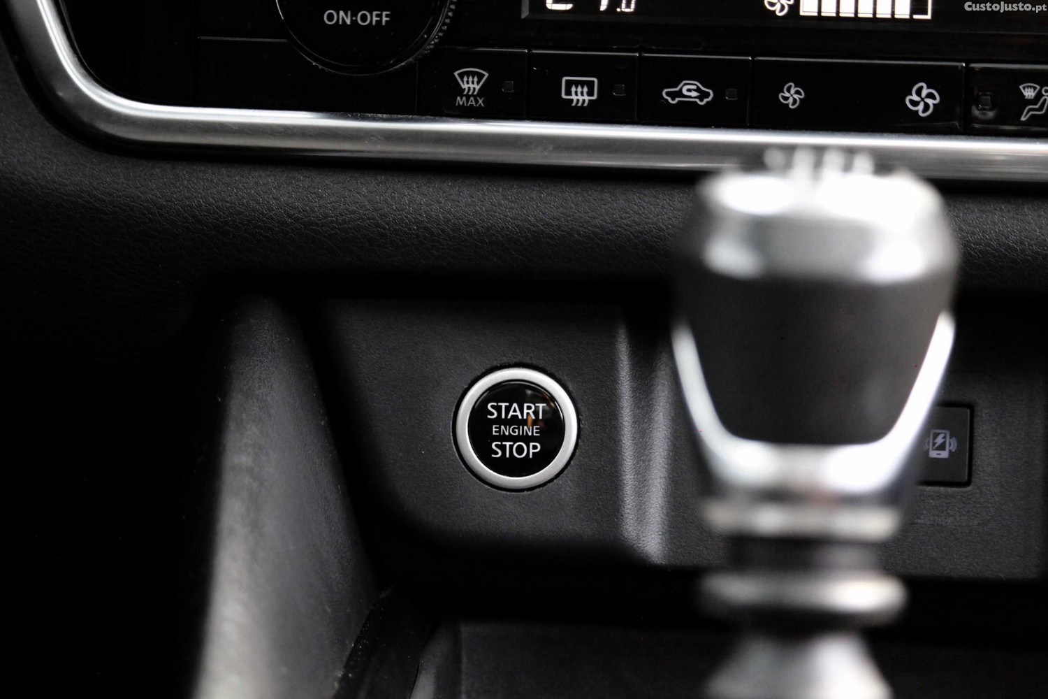 Nissan Qashqai 1.3 DIG-T N-Connecta — fotografia 7