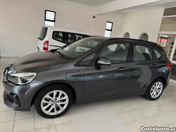 BMW 225 XE active tourer AUTO — fotografia 18