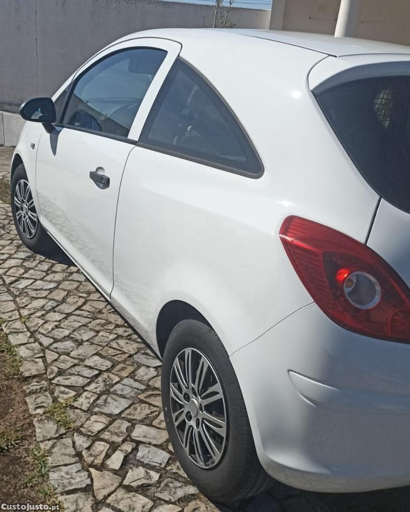Opel Corsa Van (75Cac) — photo 4