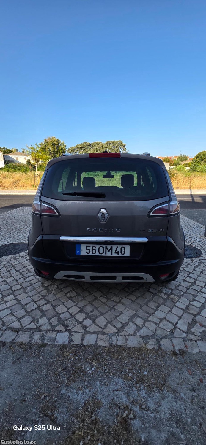 Renault Scénic 1.5 cdi 110CV XMOD — fotografia 4
