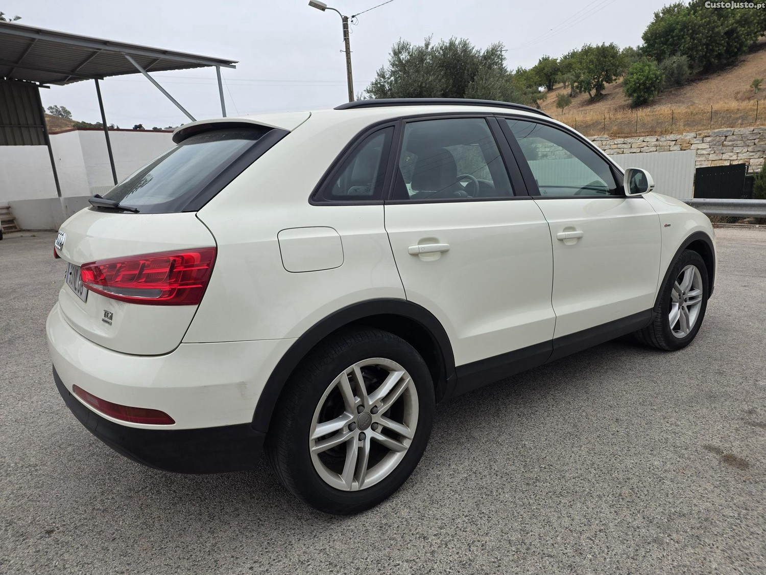 Audi Q3 Quattro 2.0Tdi 177cv Auto — fotografia 10