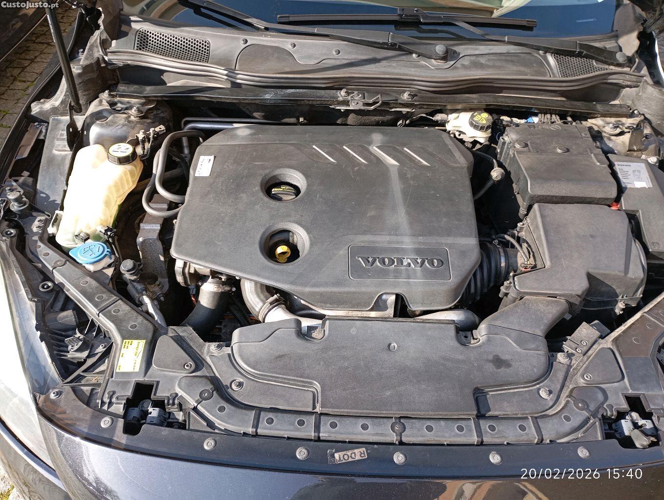 Volvo V40 d2 momentum — fotografia 4