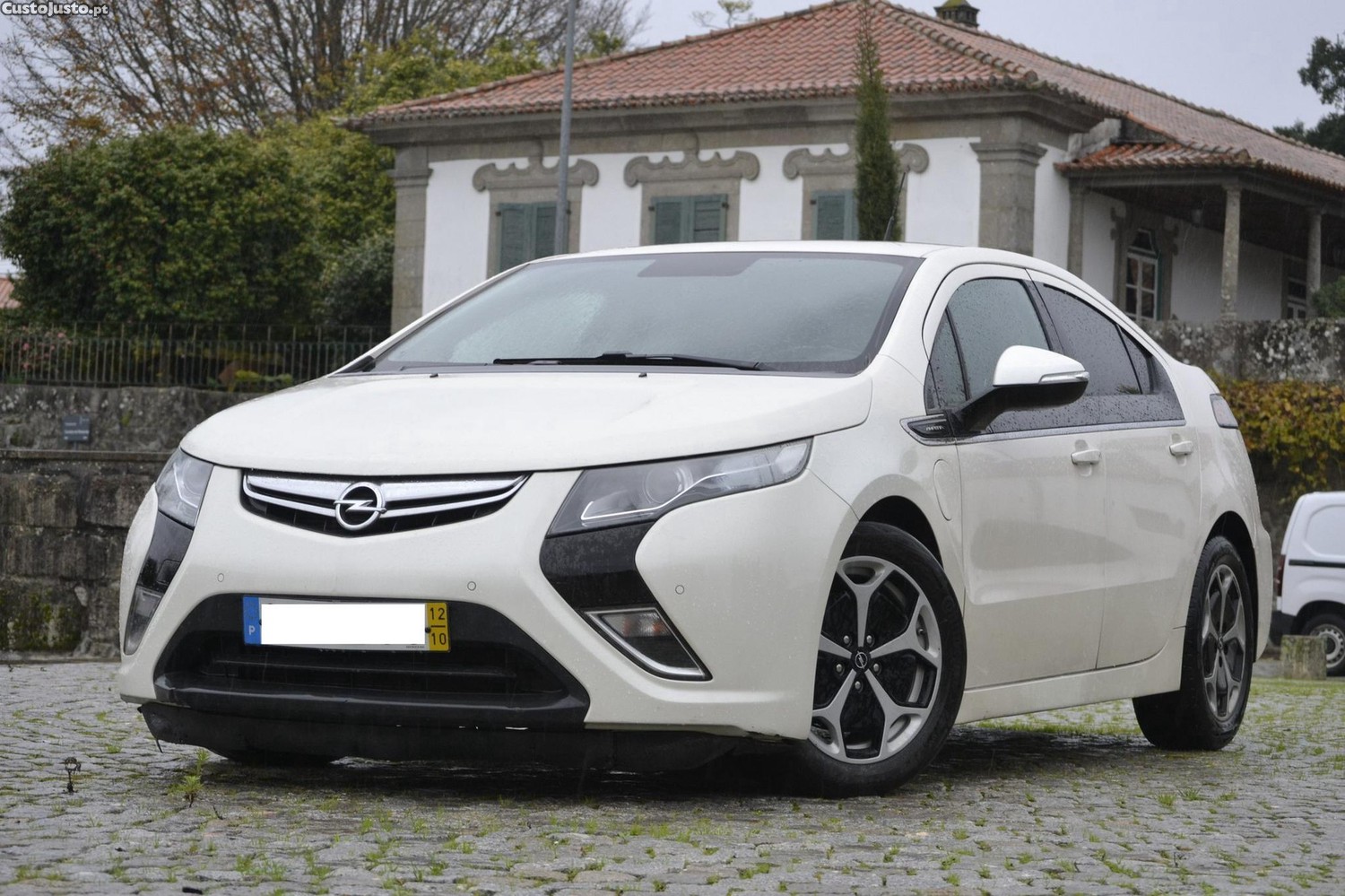 Opel Ampera 1.4 Ecotec Executive — fotografia 18
