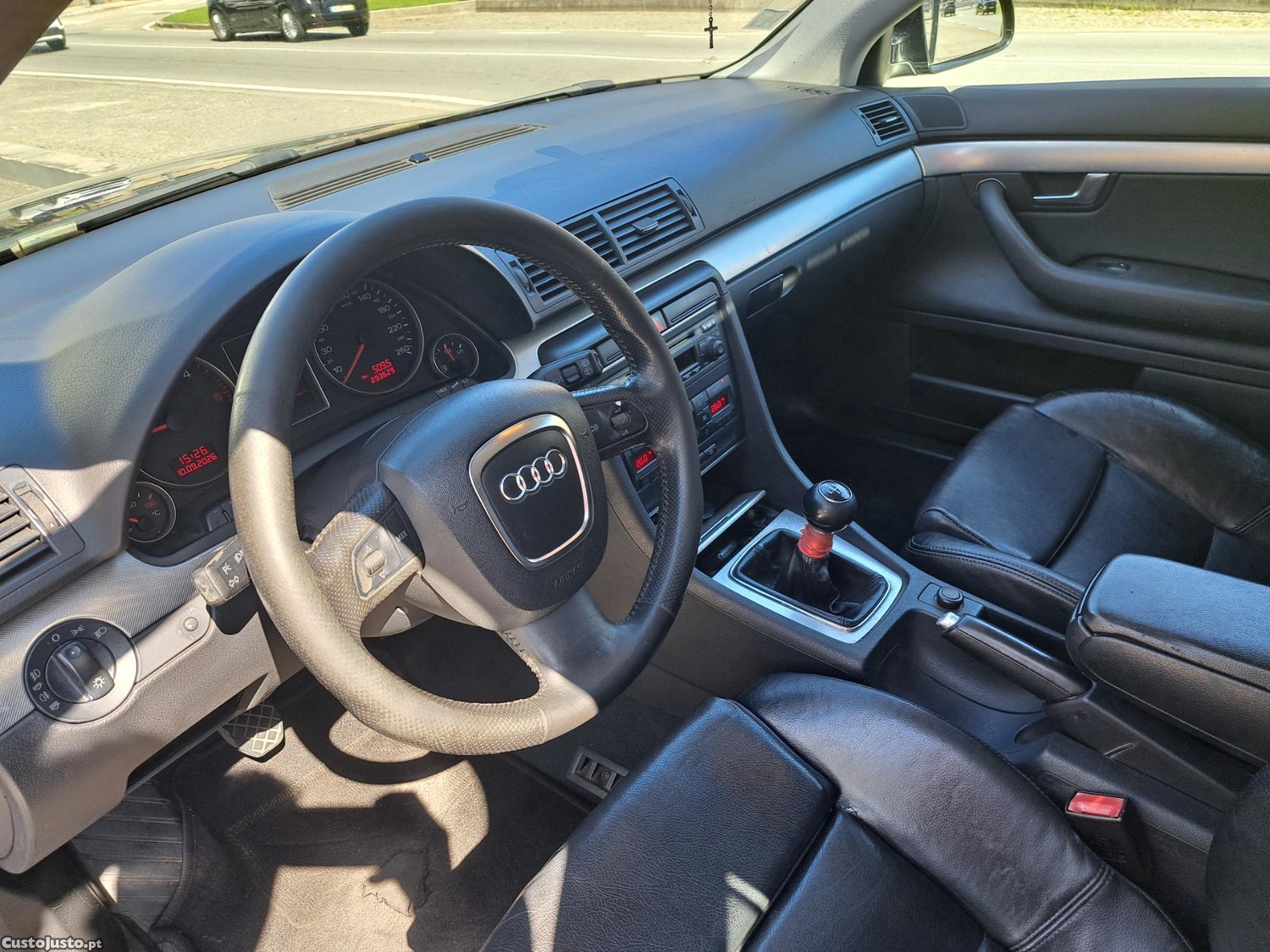 Audi A4 2000 TDI SPORT — photo 2