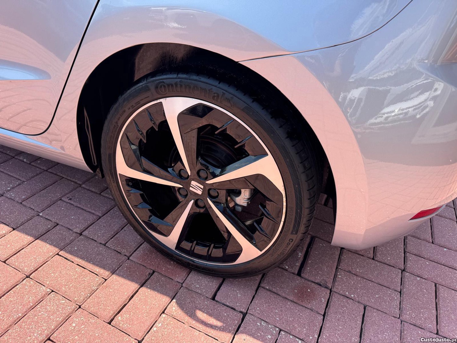 SEAT Ibiza 1.0 TSI FR DSG — fotografia 15