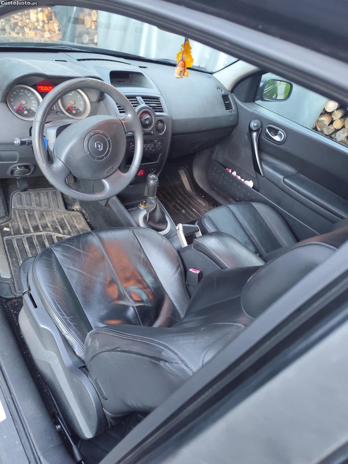 Renault Mégane 1.5 DCI coupe — photo 3