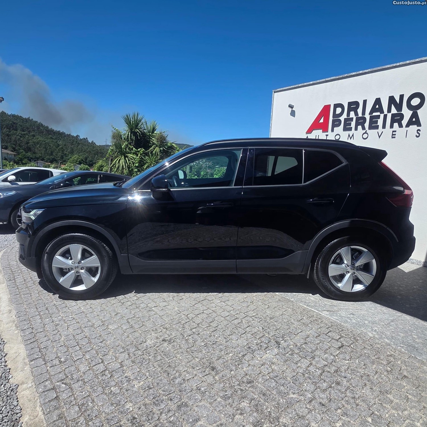 Volvo XC40 1.5 T3 Momentum - 19 foto 3
