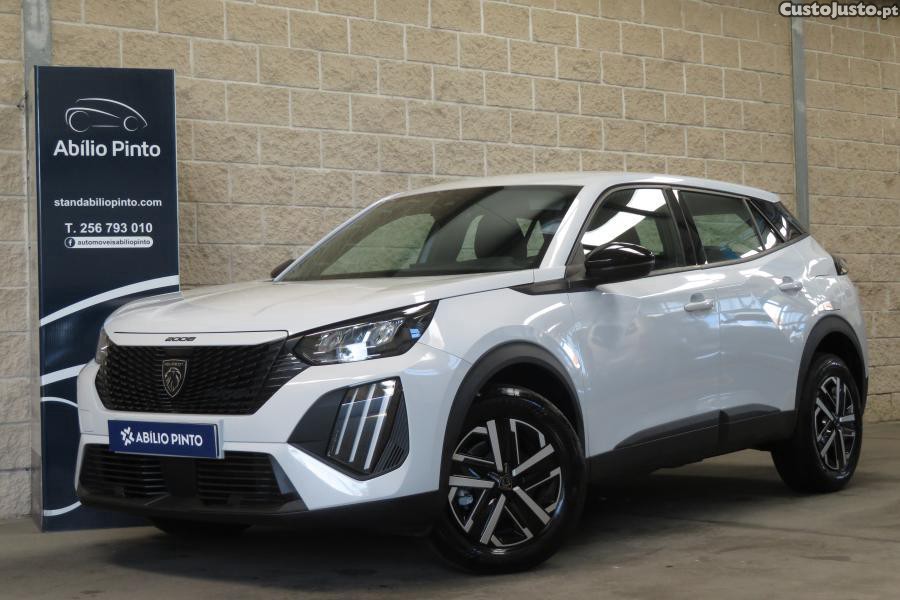 Peugeot 2008 1.2 PureTech Active — fotografia 15