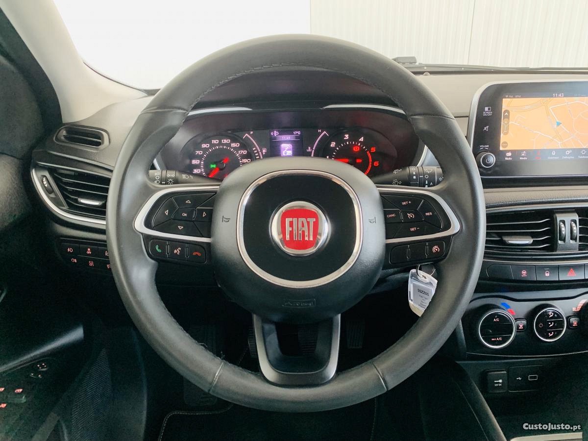 Fiat Tipo Station Wagon 1.3 M-Jet Lounge — fotografia 6